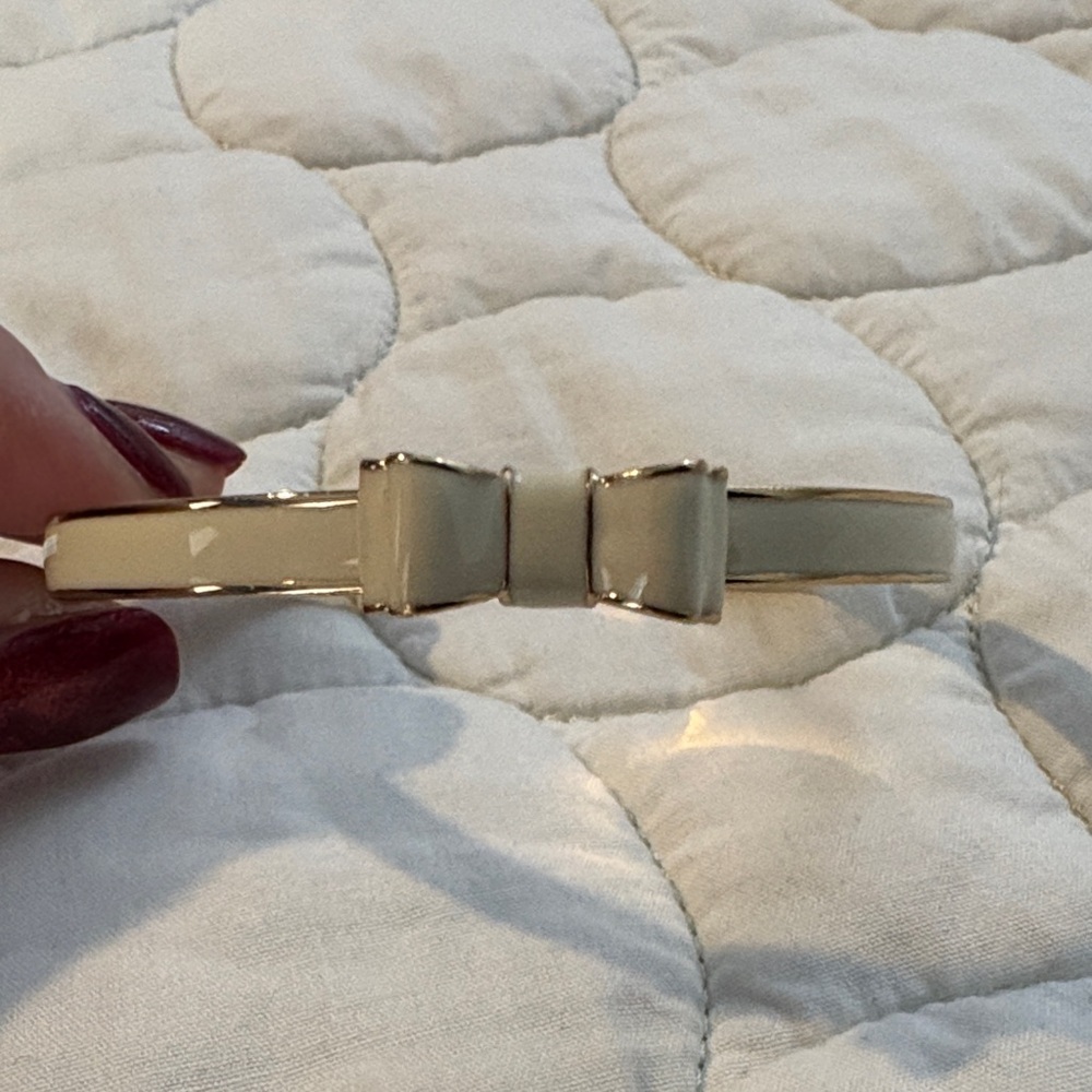 Gold Bow Bangle Bracelet - Picture 3 of 4